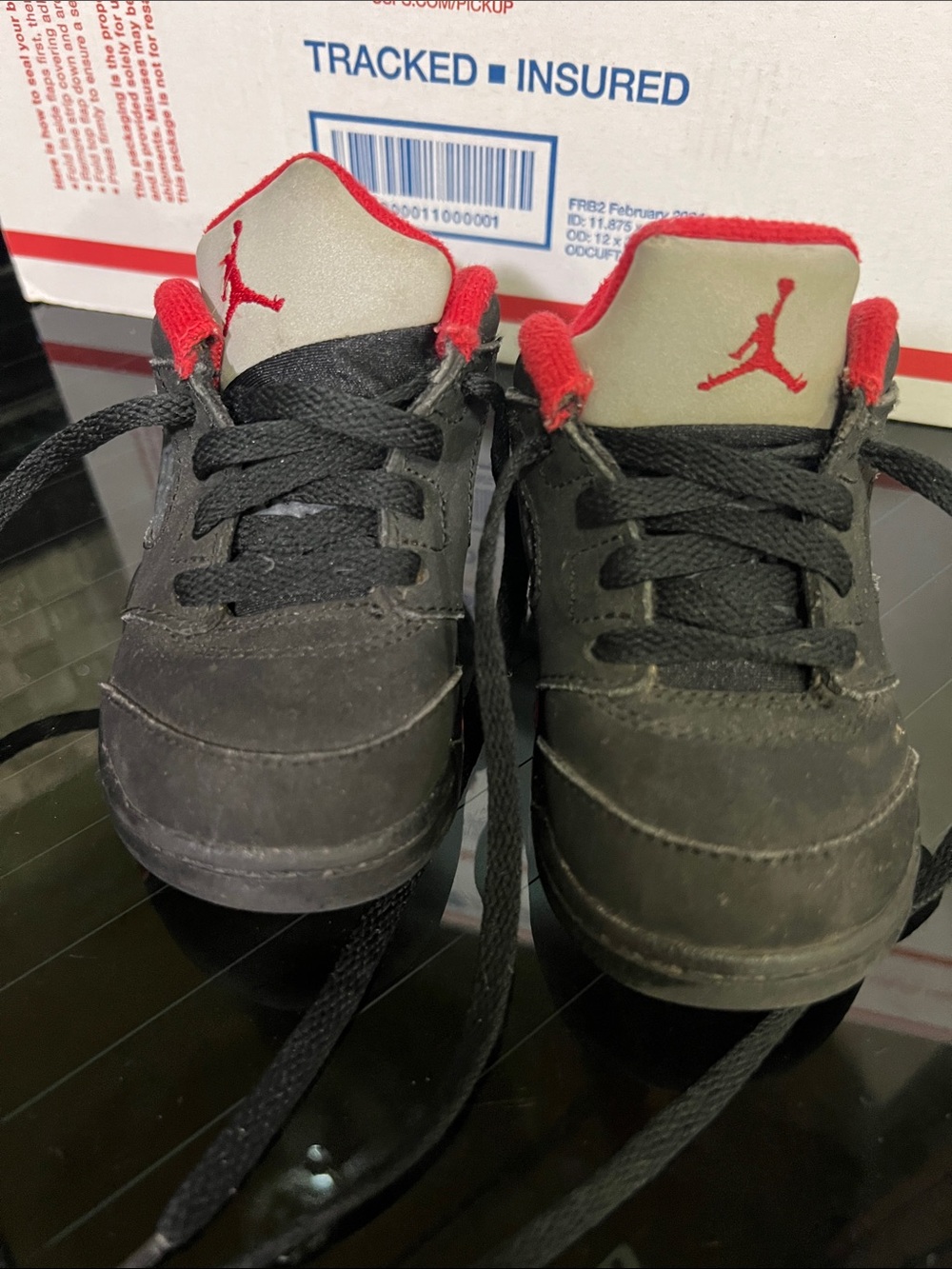 Jordan Kids Black and Red Low-Top Sneakers